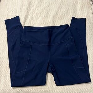 NWOT. Victoria’s Secret total knockout leggings. SMALL, navy, pockets